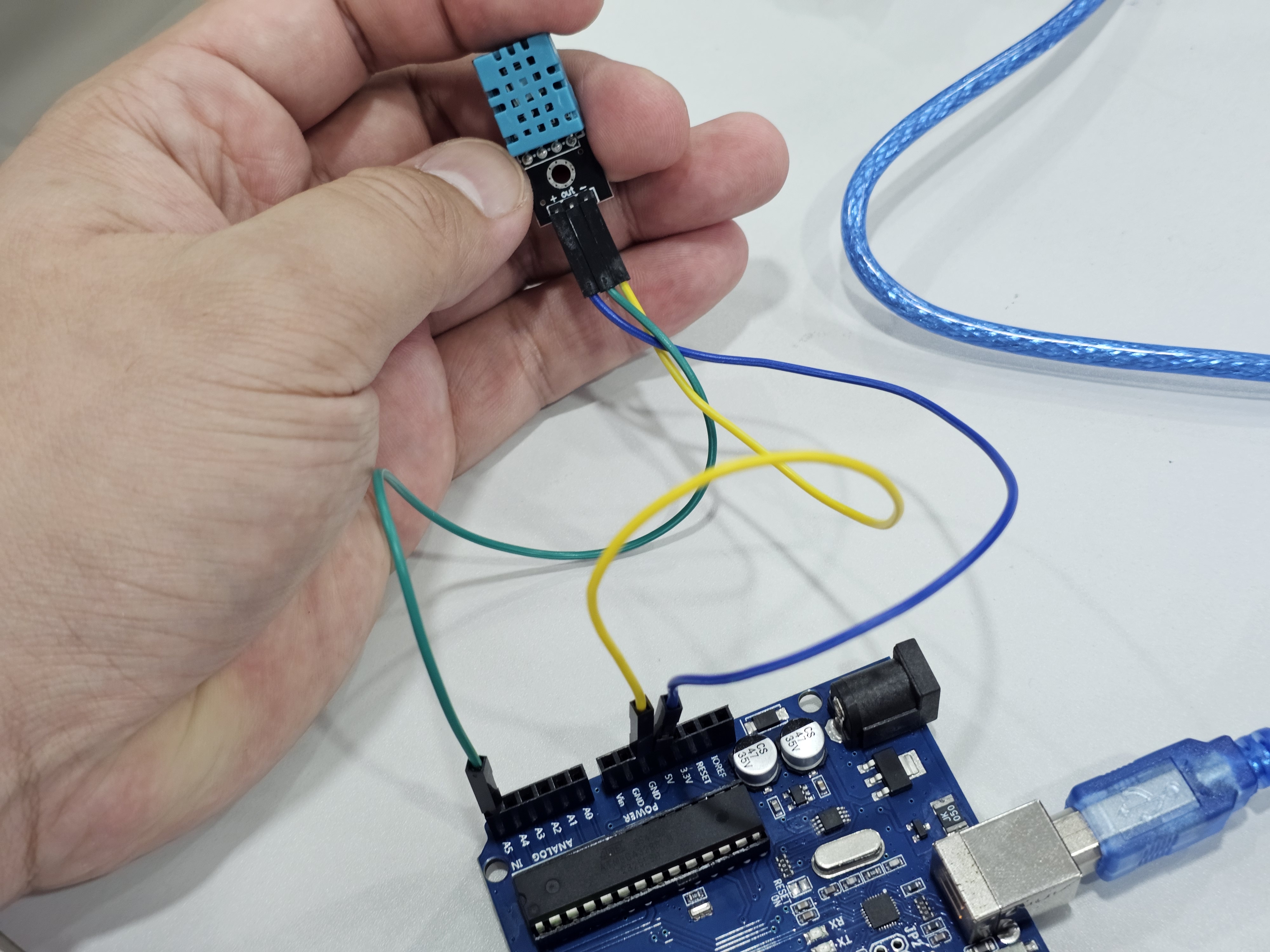 Arduino LM35 Temperature Sensorเครื่องวัดอุณหภูมิ